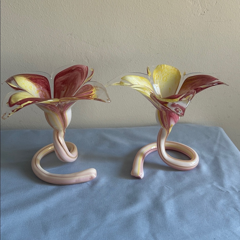 2 Hand Blown Rose Bud Glass Flower Vases